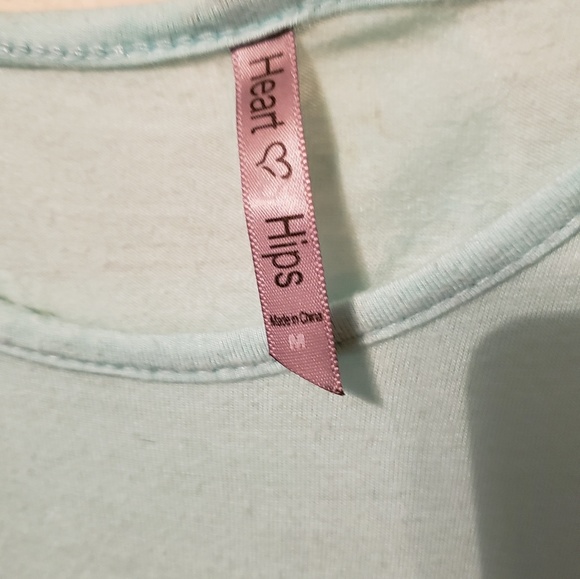 ✨3/10 Light blue croptop and hi-low - Picture 3 of 5